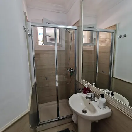 Relax And Enjoy In Tenerife Sud! Casa vacanze